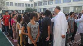 قوانين داخلية في المدارس لمحاربة الانحلال والعري