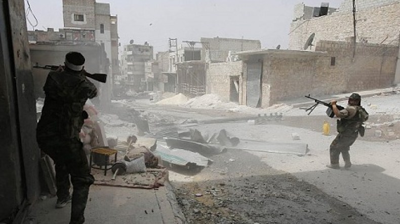 هجوم يستهدف مبنى أمنيا في حلب وتركيا تطلب منطقة عازلة