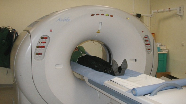 بوضياف يشدد على الحفاظ على 170 جهاز سكانير عبر الوطن