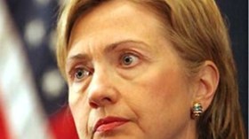 كلينتون: الدور العربي بشأن ليبيا قيد البحث