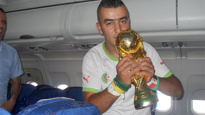 الأخوان بن بشير و”شميسو‮” ‬والكهل محمد قبالة‮ ‬يمثلون أنصار الخضر في‮ ‬سوروكابا