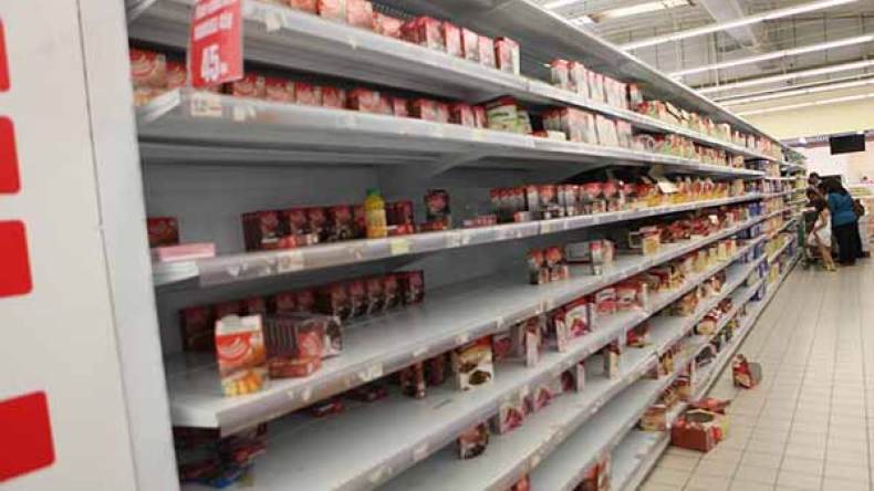 معنويات الجزائريين تنهار مع انهيار الدينار