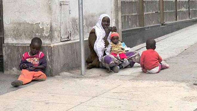 انتشار مقلق للمتسوّلات بطرقات وأسواق ورقلة