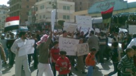 لم‭ ‬نأكل‭ ‬منذ‭ ‬الأربعاء‭ ‬الماضي‭ ‬ونحن‭ ‬في‭ ‬انتظار‭ ‬معجزة‭ ‬للنجاة