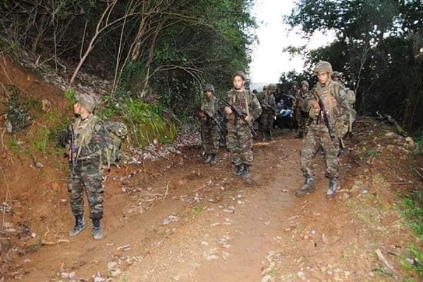 2 casemates pour terroristes détruites à Djelfa et Tébessa