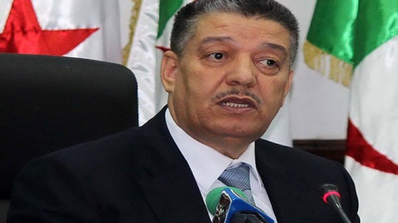 بوضياف: قانون الصحة مؤجل ولم يلغ