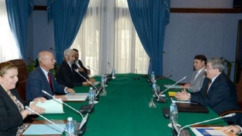 طالب يدعو لانتخاب رئيس المجلس الدستوري