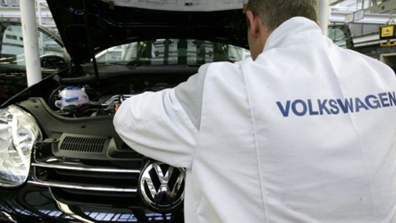 العملاق “فولكسفاغن” يختار الجزائر لمصنعه في شمال إفريقيا