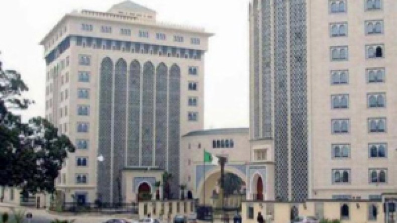 الباحثون في الطاقة النووية يهددون بتصعيد الموقف والخروج إلى الشارع