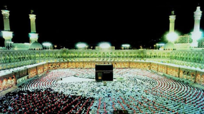 ندرة‭ ‬في‭ ‬تذاكر‭ ‬عمرة‭ ‬رمضان‭ ‬تنعش‭ ‬السوق‭ ‬السوداء