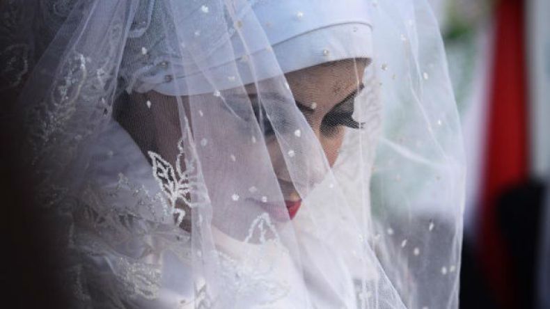 فتياتنا.. عندما يهربن من قسوة العائلة لجحيم الزواج!