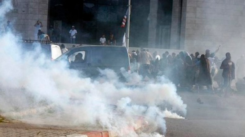 خمسة جرحى في احتجاجات أمام السفارة الأمريكية في تونس