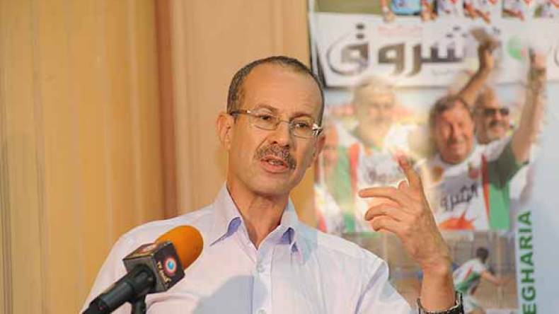 التجار مطالبون بتشجيع الجزائريين على اختيار المنتجات المحلية والصحية