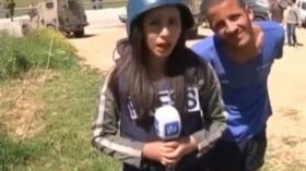 شاهد ماذا فعلت مذيعة فلسطينية مع شاب إسرائيلي تحرش بها؟!