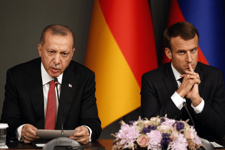 Erdogan accuse Macron de «régler des comptes avec l’islam et les musulmans»