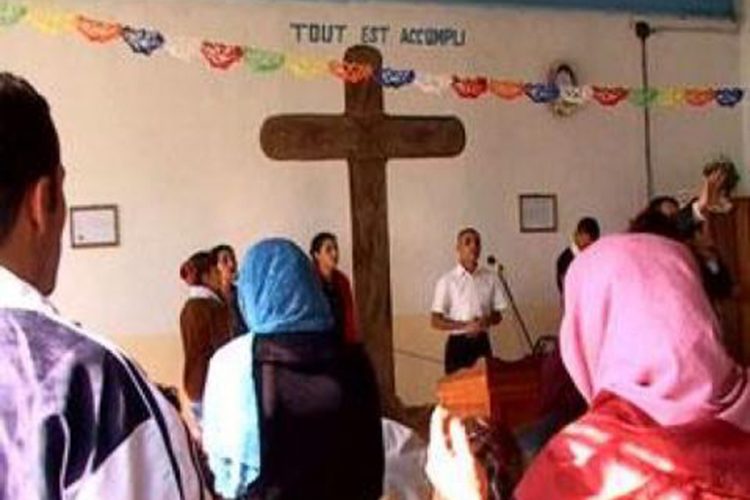Dahmoune : «Nous n’avons pas fermé d’églises»
