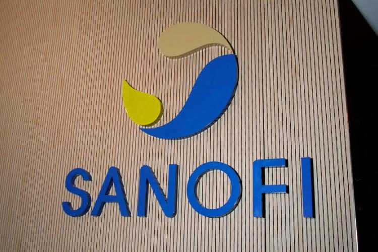Sanofi et BioNTech pour produire 125 millions de doses de vaccin
