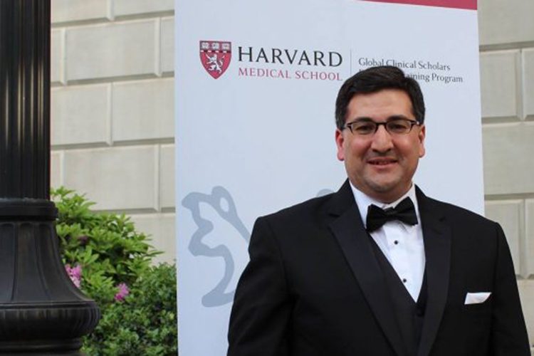 Algerian Researcher Takes Part In Pfizer’s Vaccine Against COVID-19