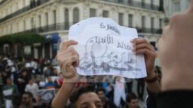 الجزائريون بصوت واحد في جمعة النصرة: كلّنا محمّد