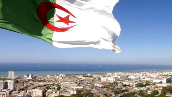 Constitution: l'officialisation de Tamazight, une “reconnaissance” de l'identité algérienne