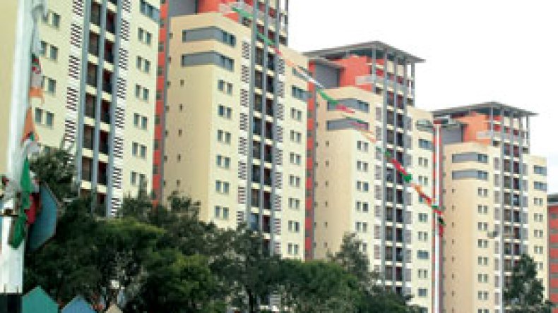 مدير وحدة تسيير عقاري بـ”عدل” بالعاصمة وسماسرة أمام العدالة