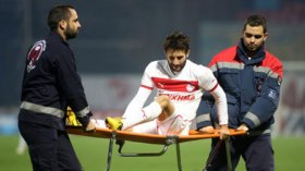 عبدون يصاب ويغيب 3 أسابيع وقد يُضيّع كأس إفريقيا