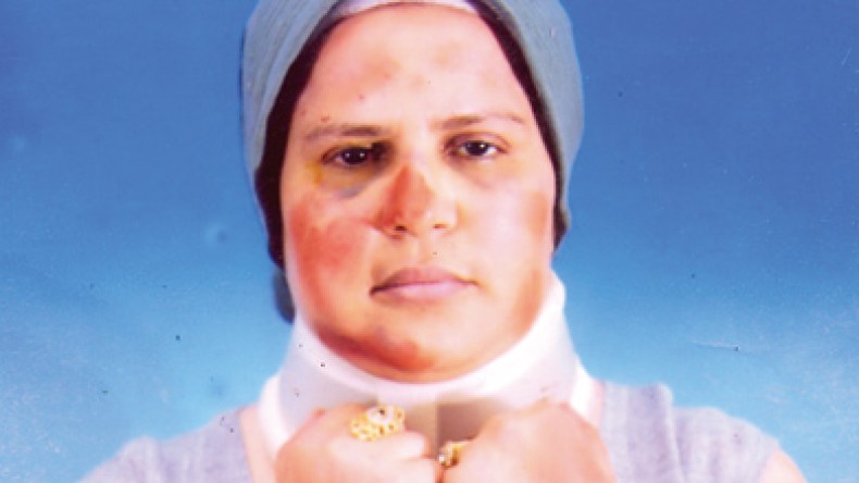 أم تتعرض للتعذيب والتنكيل من طرف أخواتها من أجل المال