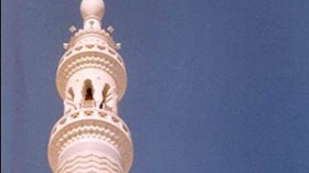 أعترف‮ ‬أمام‮ ‬الله ….ولدي‮ ‬لا‮ ‬ينام‮ ‬إلا‮ ‬بالآذان‮!‬