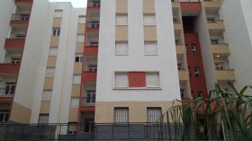 وزارة السكن تعقد اجتماعا عاجلا حول مواقع عدل بالعاصمة  