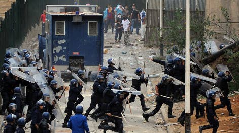 Le Procureur général d’Annaba retire les deux principales accusations contre les émeutiers de Sidi Salem