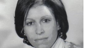 عائشة‭ ‬خليف‭ ‬صوت‭ ‬إذاعي‭ ‬أسعد‭ ‬الملايين‭ ‬مهدد‭ ‬بـ‮”‬الصمت‭ ‬الأبدي‮” ‬