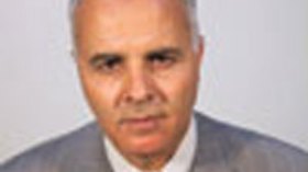 الإعلامي والبرلماني نجيب عيسات في ذمة الله