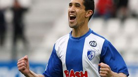 جزائريو غرونوبل يطيحون بأولمبيك مارسيليا !