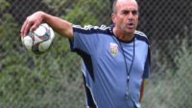 JSM Béjaïa : “J’ai trouvé un accord avec le président du club pour rester” (Alain Michel)