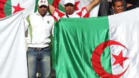 فوضى  عارمة  في  القاعة  الشرفية  عند  وصول  الخضر