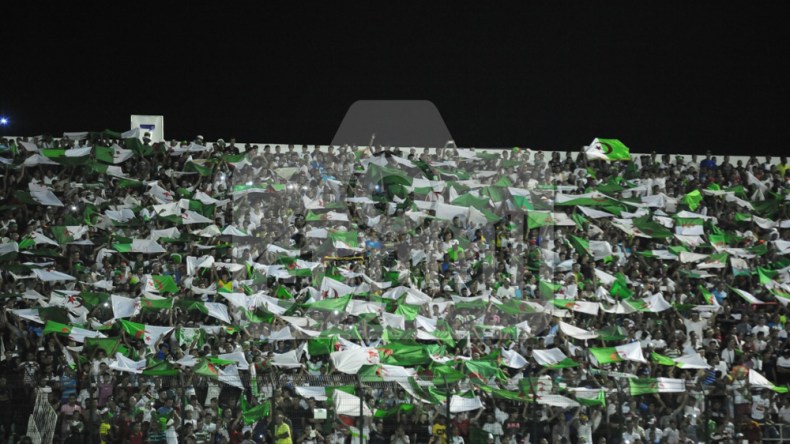 إقبال جماهيري‮ ‬متواضع‮.. ‬وروح إيبوسي‮ ‬تخيّم على مدرجات تشاكر