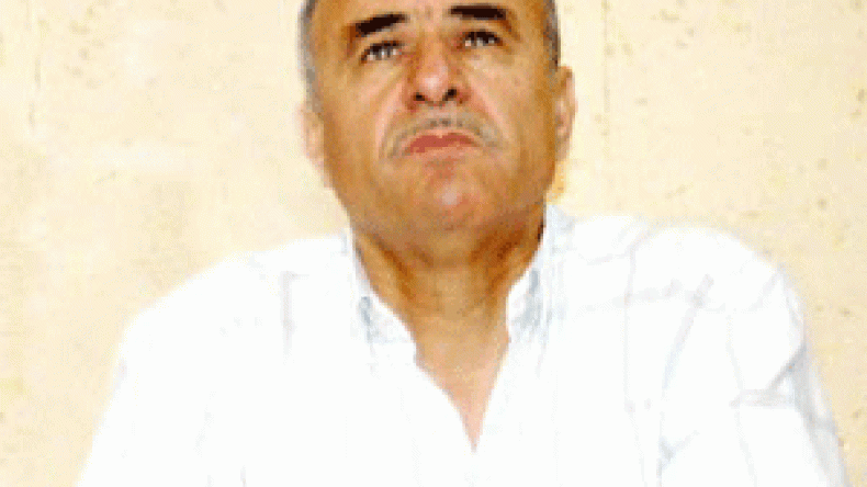 تنحية رئيس الرابطة يثير جدلا بين رؤساء الأندية