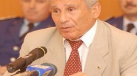 “الشروق” تنشر آخر مقال لم ير النور للفقيد علي تونسي