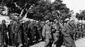 علي موزاوي للشروق: حان الوقت لأنسنة أبطال ثورتنا