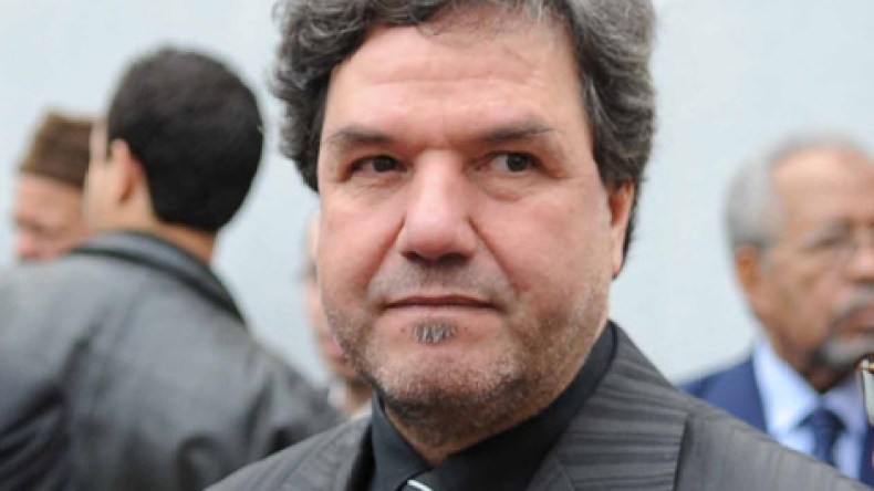 “أمين الزاوي للشروق: أنا ضدّ عبادة الأصنام في الدين مثلما في الأدب”