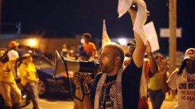 القضاء الأمريكي يفتح تحقيقا حول الشرطة في فيرغسن