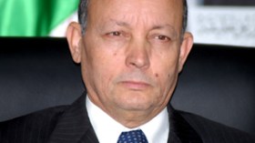 عمار تو:”مرسوم تنفيذي جديد يعيد تنظيم نشاط سيارات الأجرة”