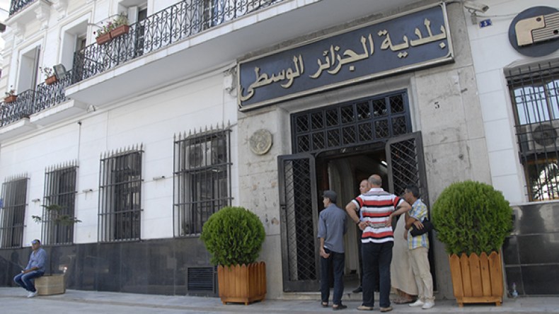 المراهنة على الطاقة الشمسية لإنارة الأحياء