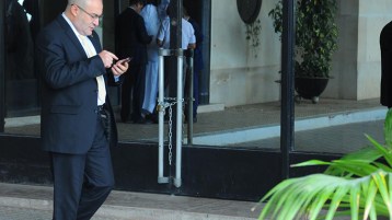 برلمان “الكادنة” والصحافة!