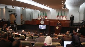 نواب يستنجدون بالسيناتورات لتعطيل “قانون العقوبات”