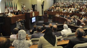 وزراء ونواب الأفلان يرفضون تسديد الاشتراكات للحزب