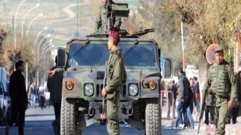 إحباط تهريب شحنة أسلحة قادمة من ليبيا