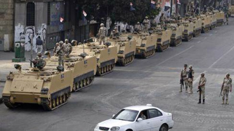 استنفار أمني حول ميدان التحرير والجيش المصري يؤمّن وزارة الدفاع