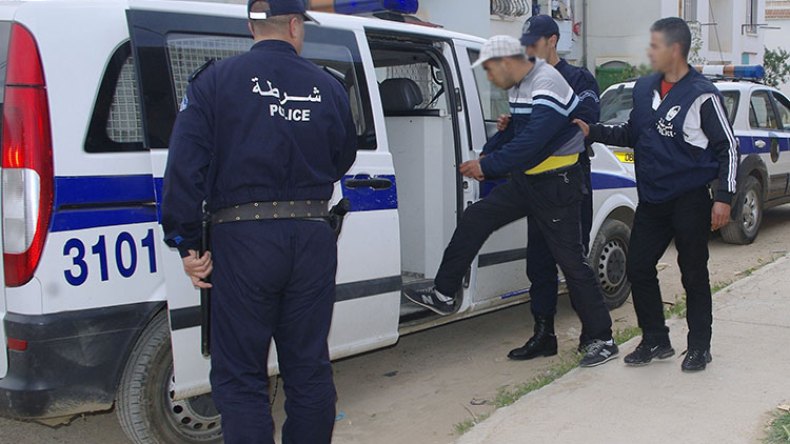 عصابة مختصة في سرقة التلاميذ والطلبة