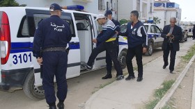 شابان يقتلان مهاجرا كاميرونيا احتال عليهما بنقود مزورة